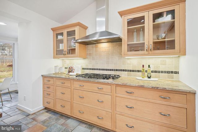 $1,520,000 | 6205 Stardust Lane, Bethesda, MD 20817