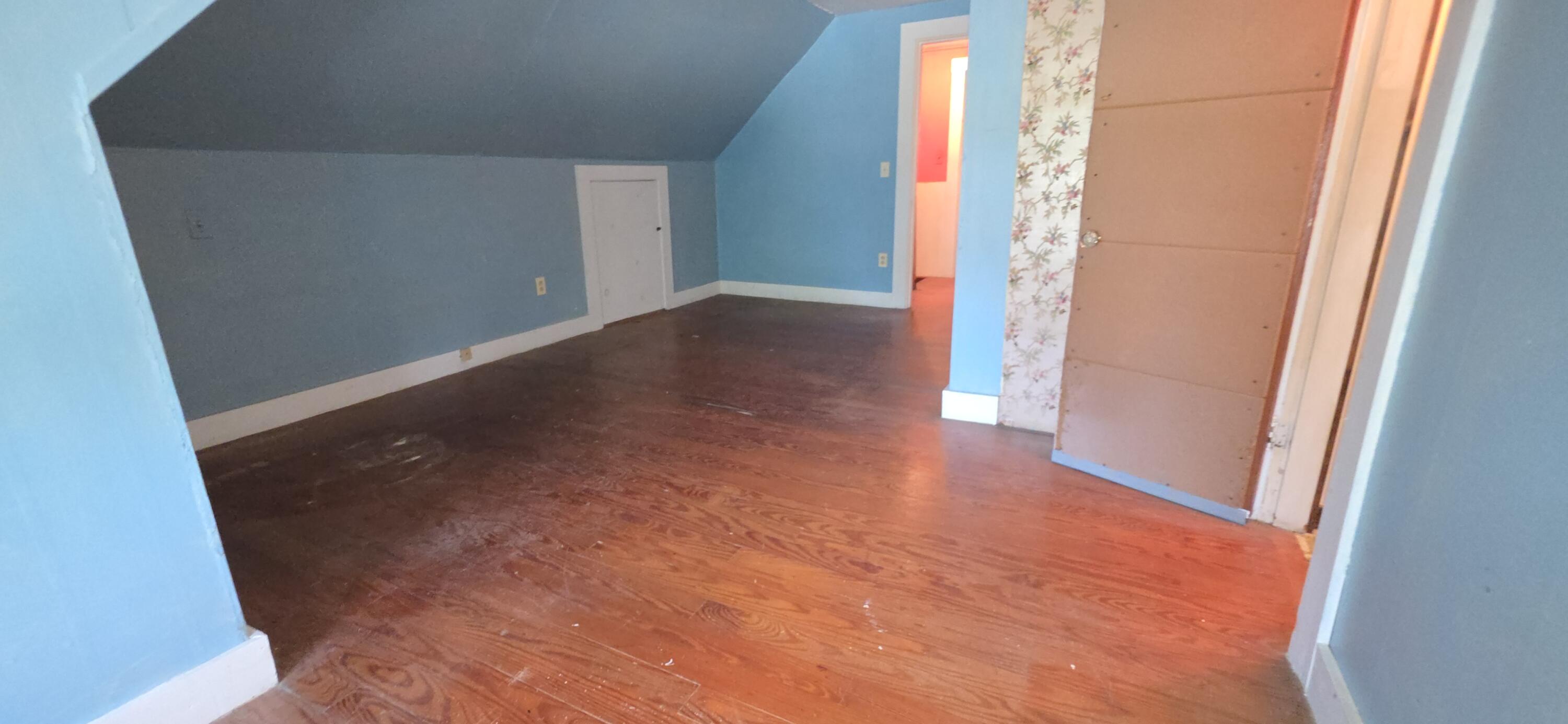 73 Elmwood Road Auburn, ME 04210 - Photo 31 of 44 20260826_114248
