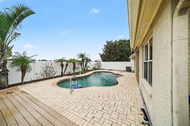 $400,000 | 215 Fern Gulley Drive, Seffner, FL 33584