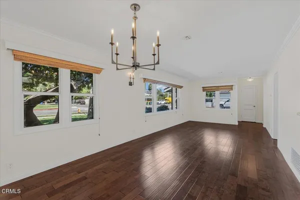 $4,100 | 13902 Calvert Street, Van Nuys, CA 91401