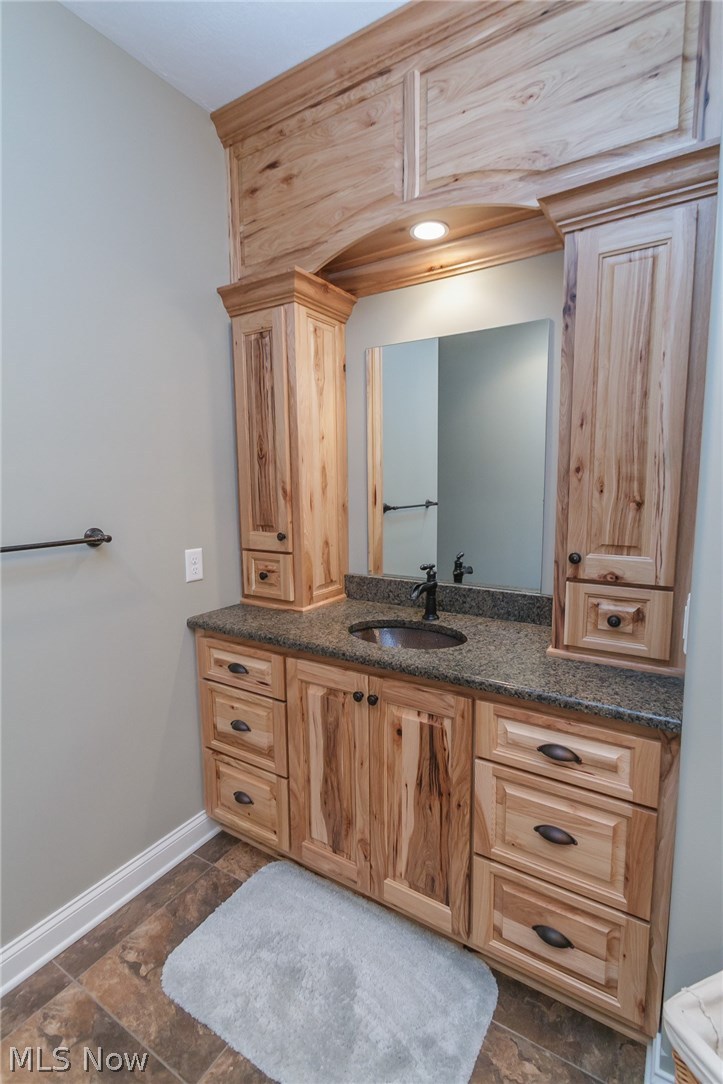 2499 Substation Road Medina, OH 44256 - Photo 18 of 35 Master bath vanity