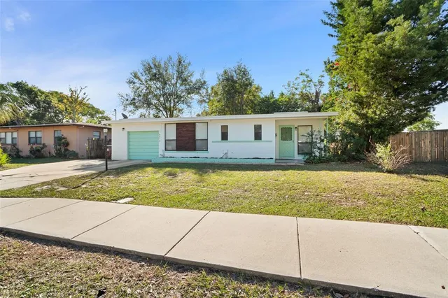 $2,350 | 5412 Hermosa Street, Orlando, FL 32807