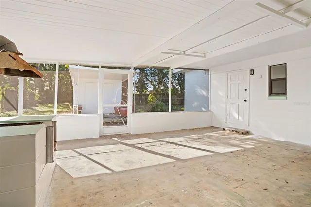 $2,350 | 5412 Hermosa Street, Orlando, FL 32807