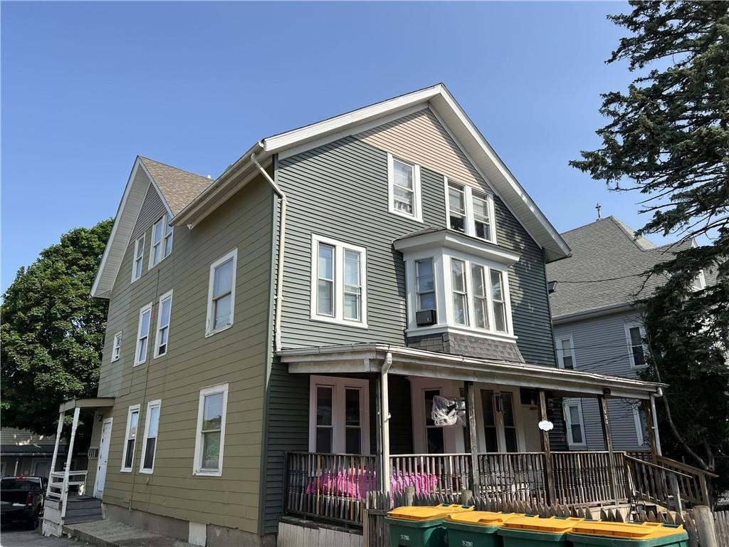635 Park Avenue Woonsocket, RI 02895 - Photo 1 of 17