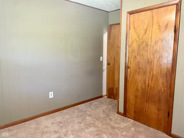 $259,900 | 56 Lewis Drive, Cloverdale, IN 46120