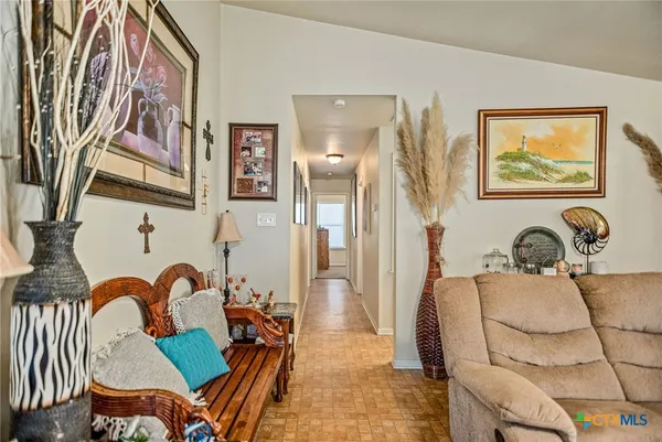 $149,900 | 2612 Ozark Street, Victoria, TX 77901