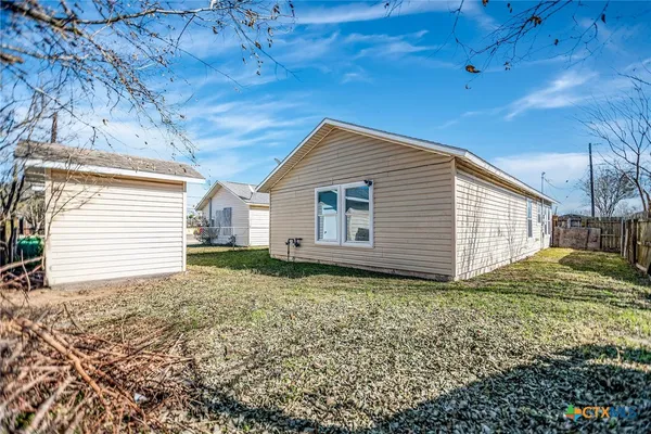 $149,900 | 2612 Ozark Street, Victoria, TX 77901