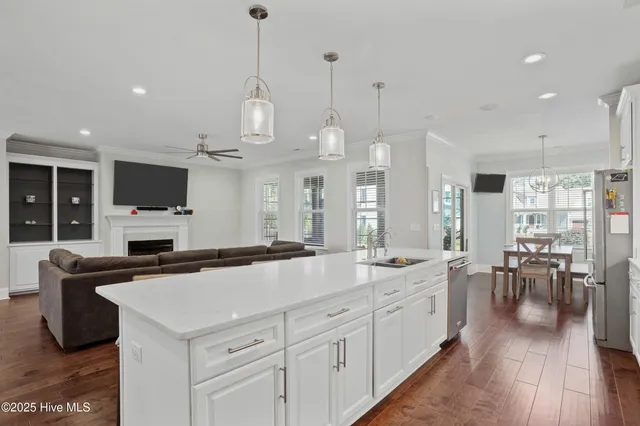 $3,200 | 501 Crown Pointe Drive, Hampstead, NC 28443