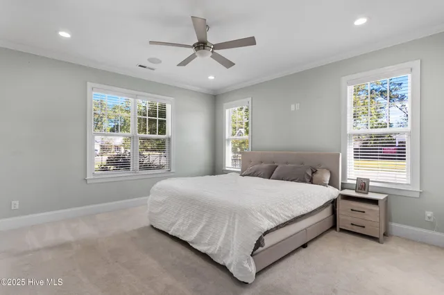 $3,200 | 501 Crown Pointe Drive, Hampstead, NC 28443