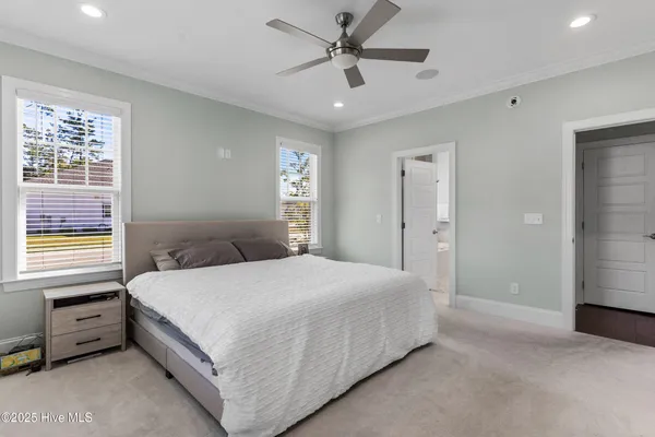 $3,200 | 501 Crown Pointe Drive, Hampstead, NC 28443