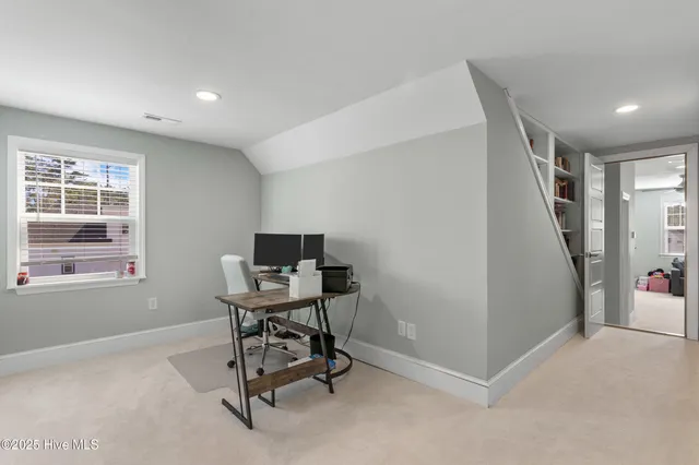 $3,200 | 501 Crown Pointe Drive, Hampstead, NC 28443