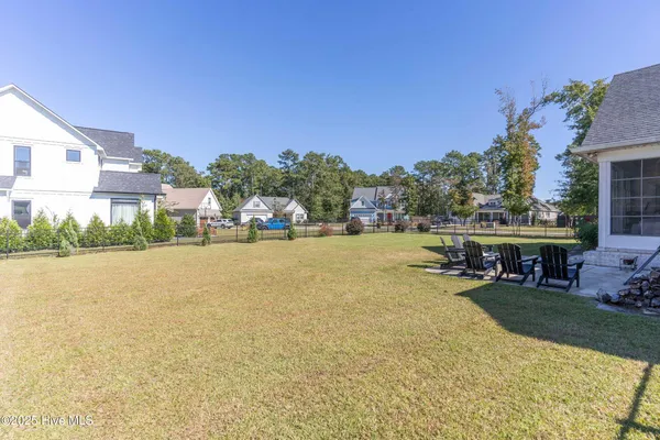 $3,200 | 501 Crown Pointe Drive, Hampstead, NC 28443