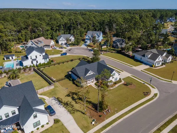 $3,200 | 501 Crown Pointe Drive, Hampstead, NC 28443