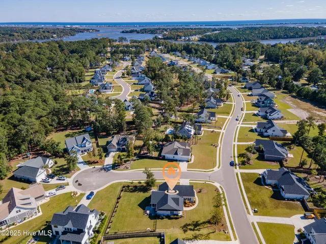 $3,200 | 501 Crown Pointe Drive, Hampstead, NC 28443