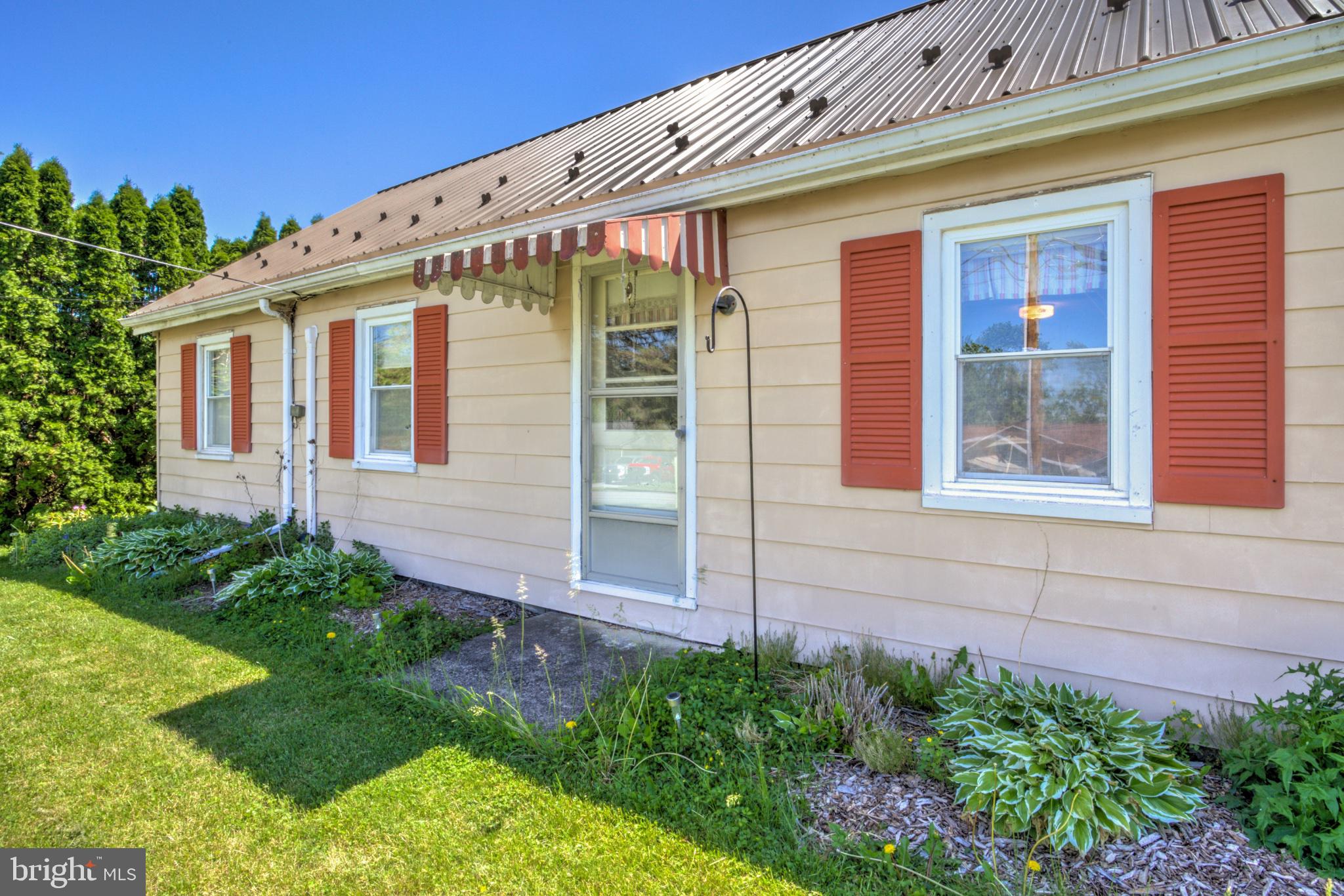 3472 Messersmith Road York, PA 17408 - Photo 4 of 41 Charming home with vibrant curb appeal.