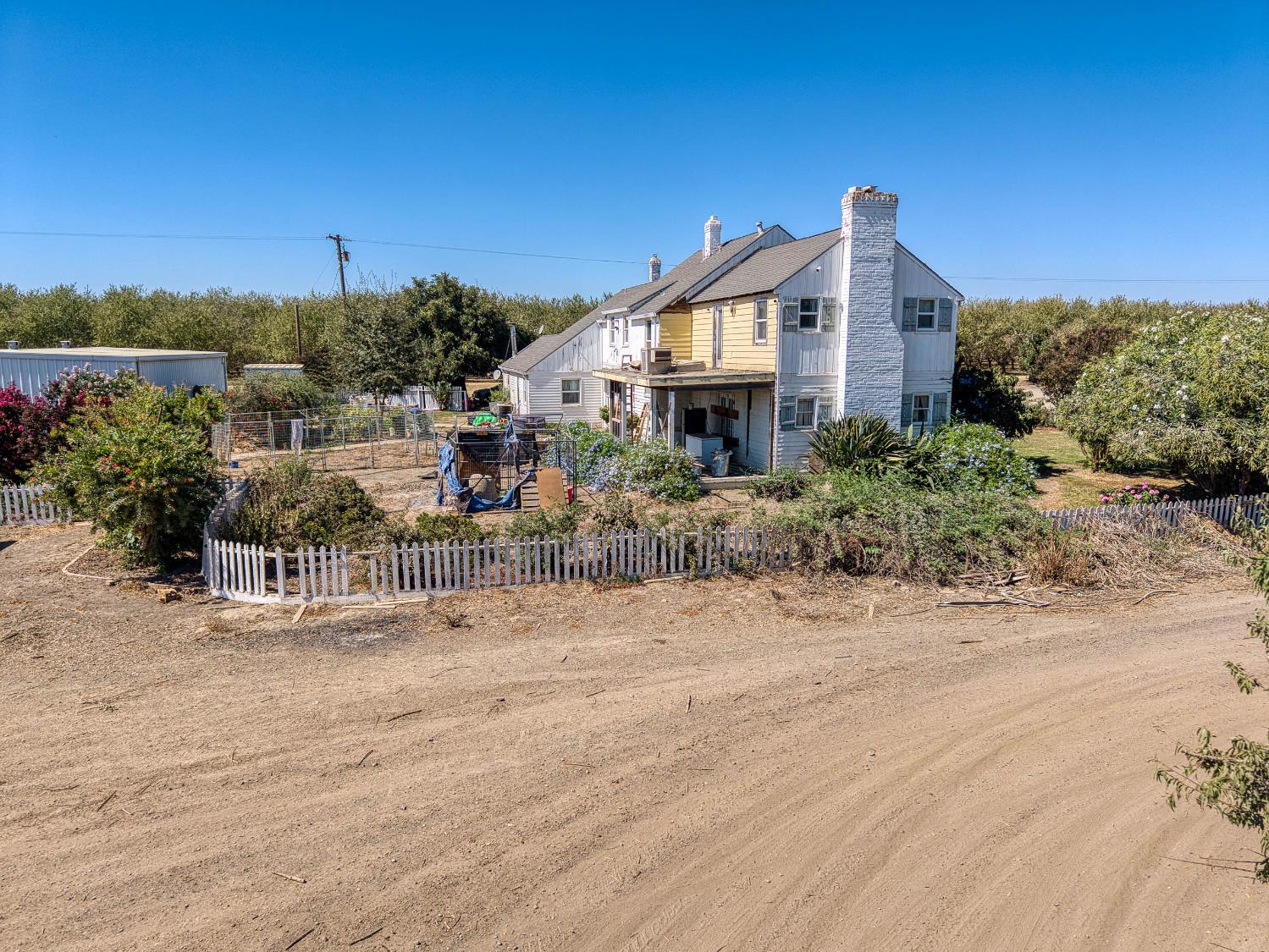 743 College City Road Arbuckle, CA 95912 - Photo 25 of 61 a view of a house with a patio