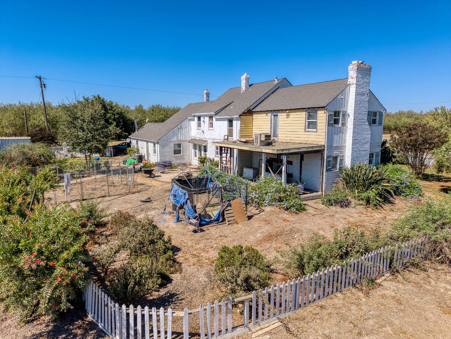 743 College City Road Arbuckle, CA 95912 - Photo 26 of 61 a view of a house with backyard and sitting area