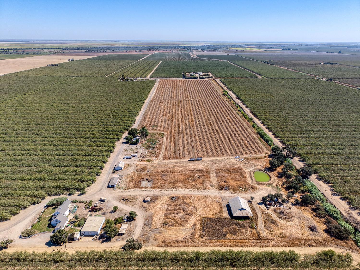 743 College City Road Arbuckle, CA 95912 - Photo 30 of 61 a view of a balcony with an ocean view