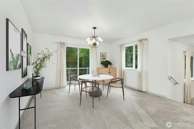 $1,400,000 | 15912 252nd Avenue Southeast, Issaquah, WA 98027