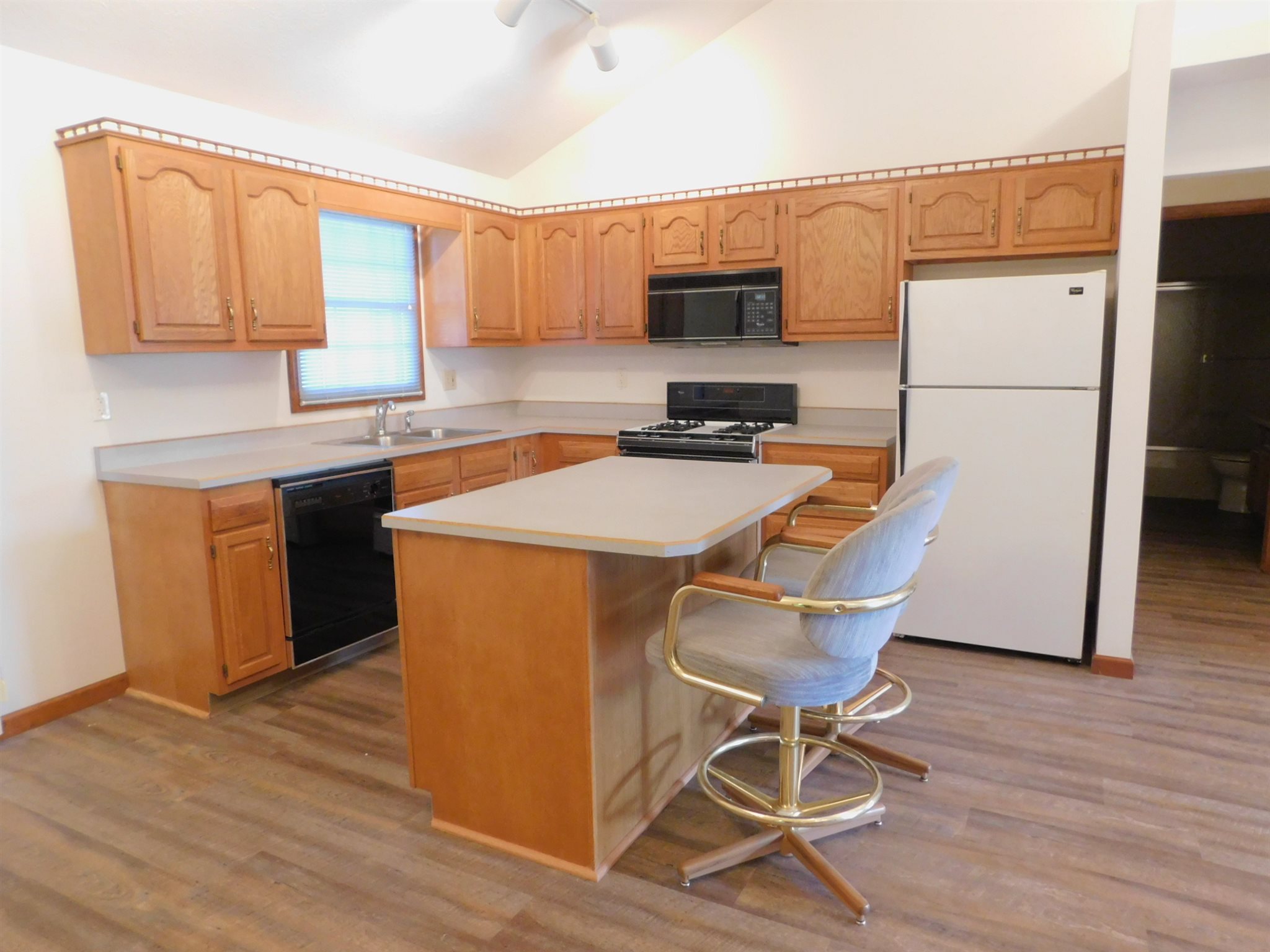 3412 West Devon Road Muncie, IN 47304 - Photo 14 of 31