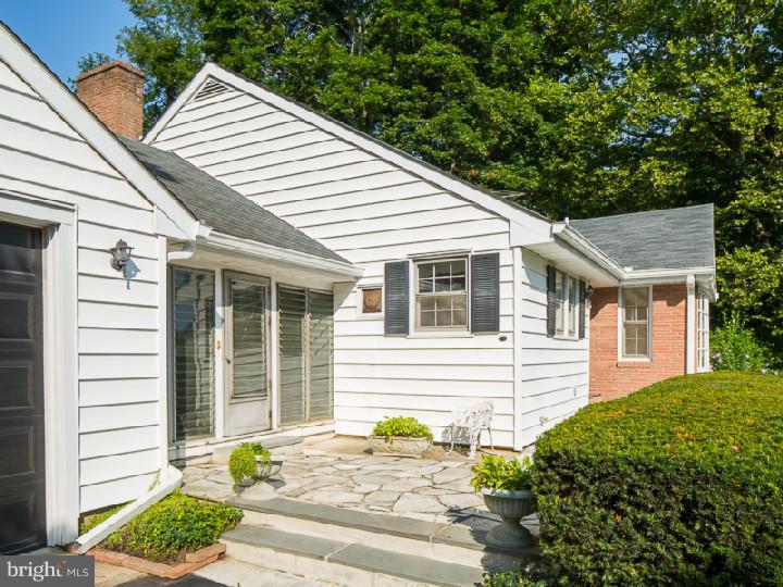 232 Washington Road Princeton, NJ 08540 - Photo 3 of 25