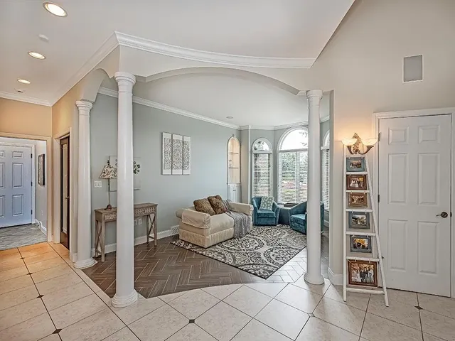 $1,499,000 | 1512 Fox Chase Lane, Pittsburgh, PA 15241