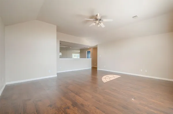 $2,500 | 6302 Wellness Landing Lane, Houston, TX 77072