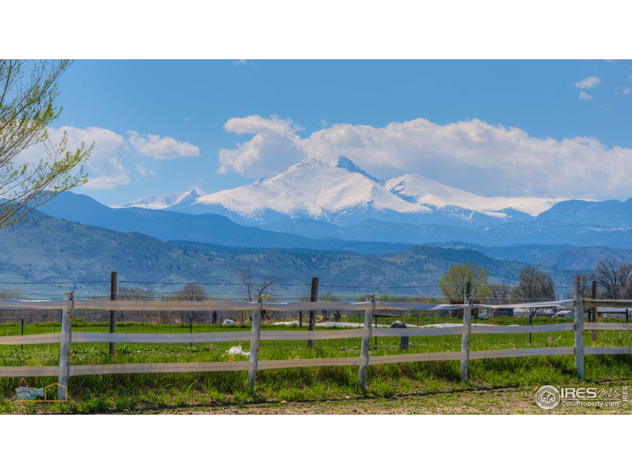 8080 Hygiene Road Longmont, CO 80503 - Photo 16 of 40 a view of a grassy field