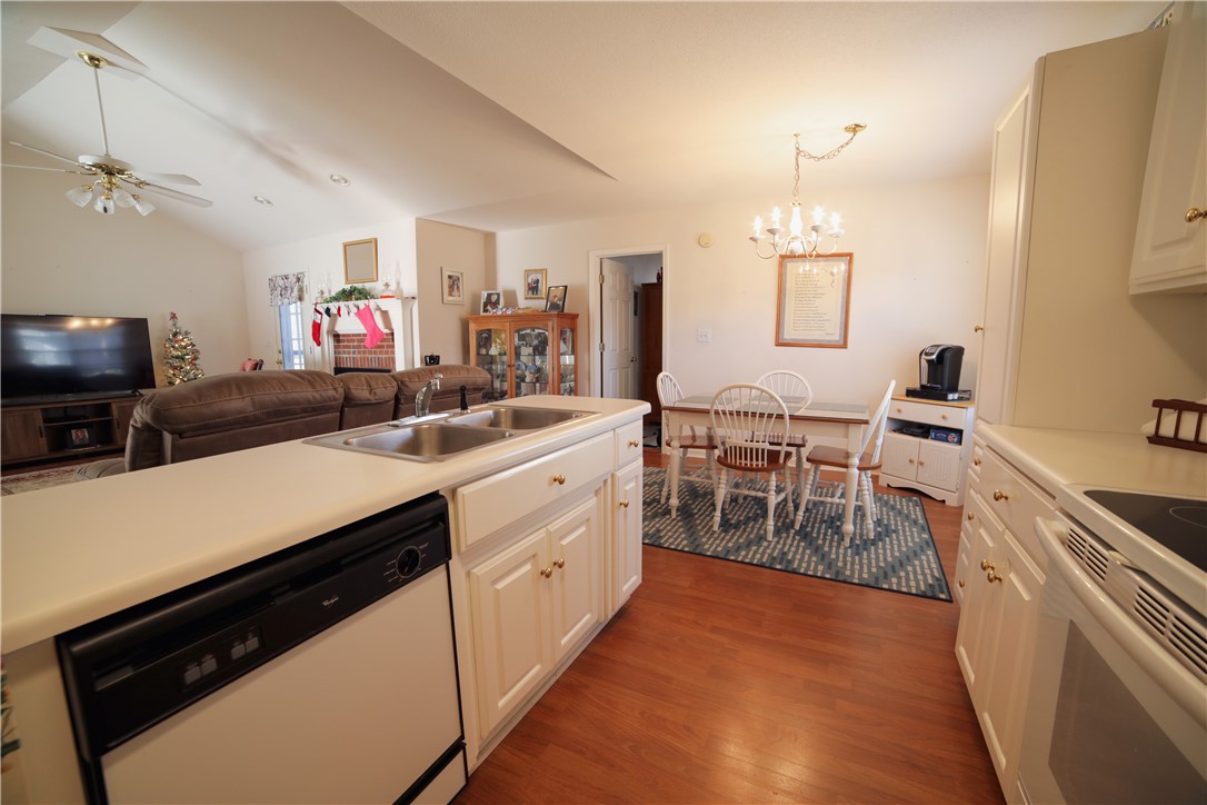 106 Woodbridge Court Anderson, SC 29621 - Photo 7 of 14 Gallery Image 7