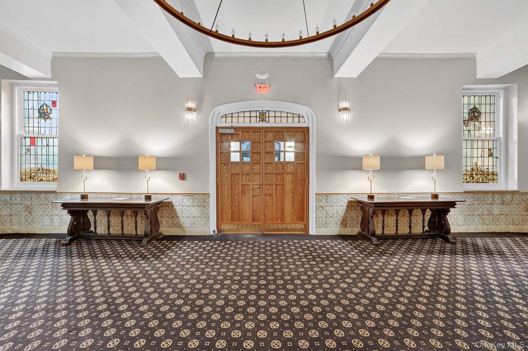 219 Bronx River Road, Unit 2L Yonkers, NY 10704 - Photo 27 of 29 a view of a lobby area with furniture
