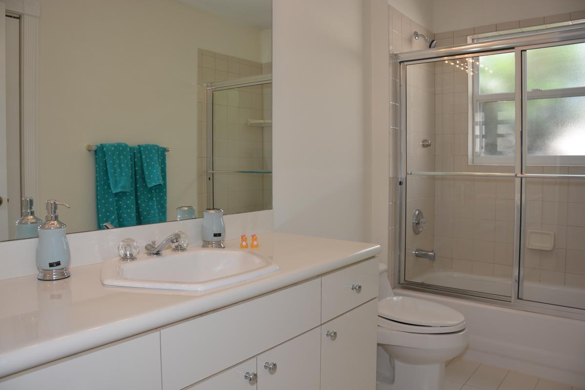 3395 Northwest 53rd Circle Boca Raton, FL 33496 - Photo 17 of 26 A36PV2_still_3ba-