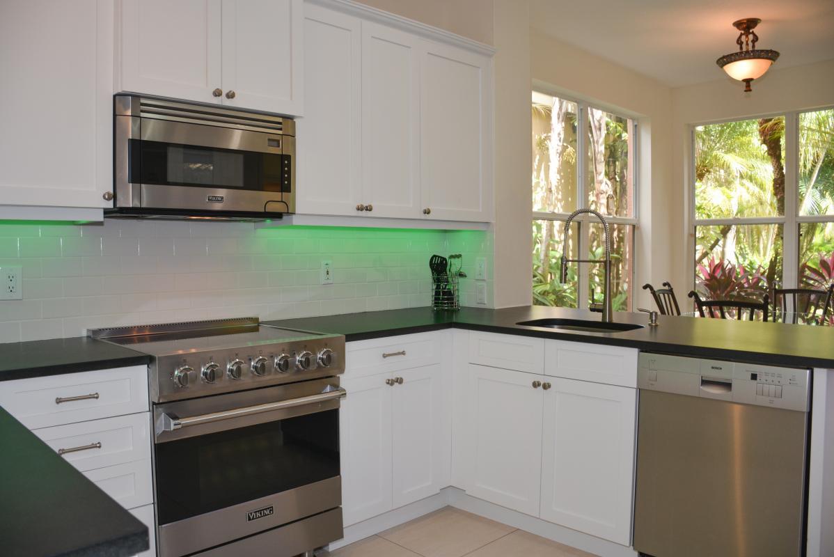 3395 Northwest 53rd Circle Boca Raton, FL 33496 - Photo 5 of 26 A36PV2_still_ar-