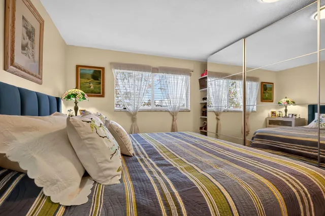 $278,000 | 10 Colonial Club Drive, Unit 305, Boynton Beach, FL 33435