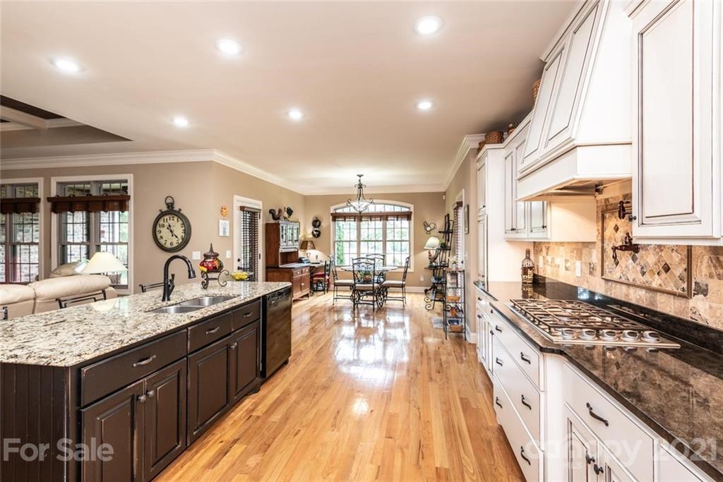 711 Players Ridge Road Hickory, NC 28601 - Photo 13 of 38 Gallery Image 13