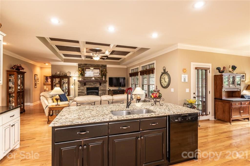 711 Players Ridge Road Hickory, NC 28601 - Photo 14 of 38 Gallery Image 14