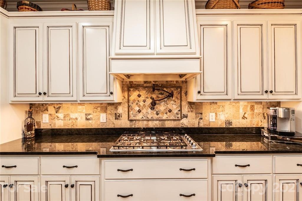 711 Players Ridge Road Hickory, NC 28601 - Photo 15 of 38 Gallery Image 15