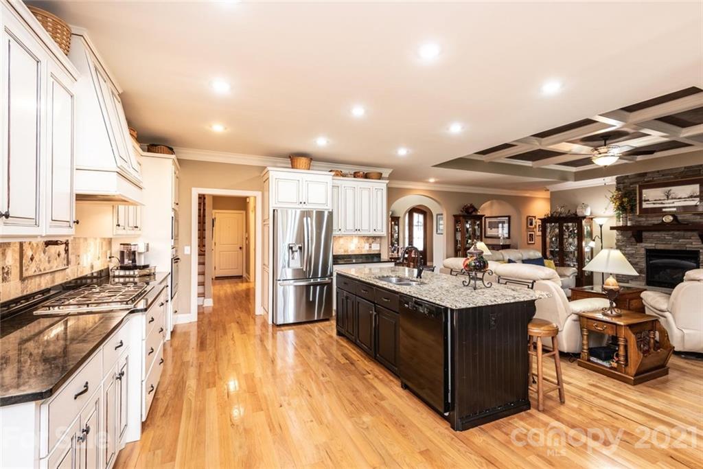 711 Players Ridge Road Hickory, NC 28601 - Photo 17 of 38 Gallery Image 17