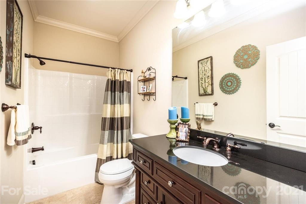 711 Players Ridge Road Hickory, NC 28601 - Photo 25 of 38 Gallery Image 25