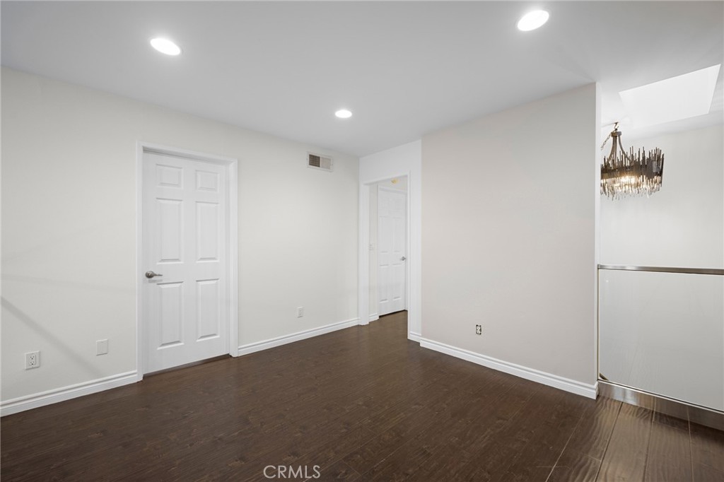 323 North Jackson Street, Unit 119 Glendale, CA 91206 - Photo 17 of 34