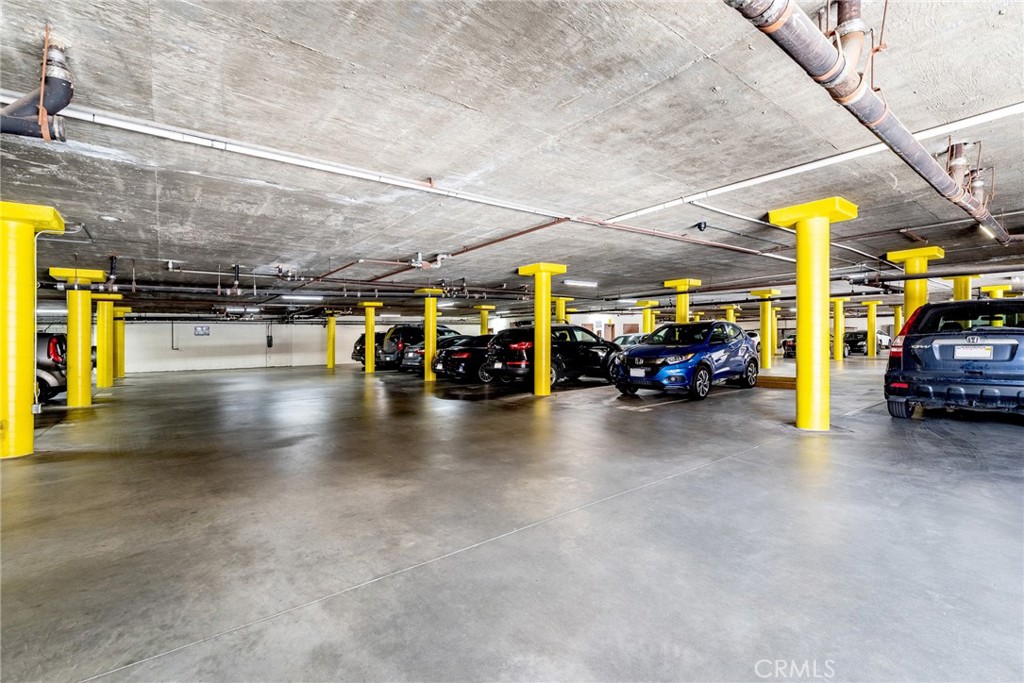 323 North Jackson Street, Unit 119 Glendale, CA 91206 - Photo 34 of 34 a view of a parking area