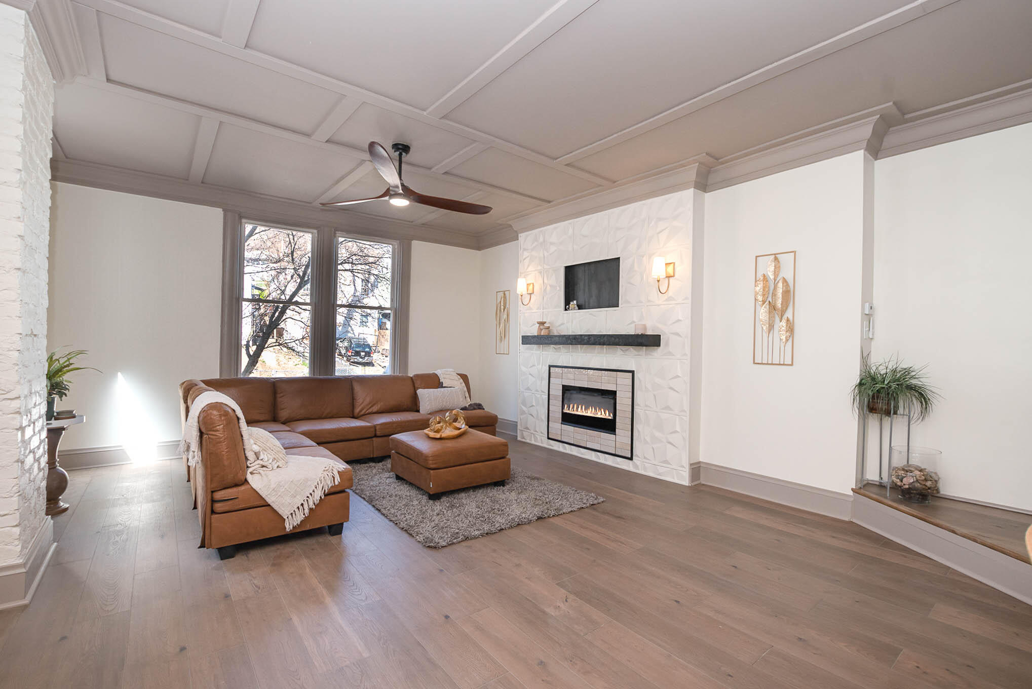 926 Montague Road Covington, KY 41011 - Photo 4 of 27 Gallery Image 4