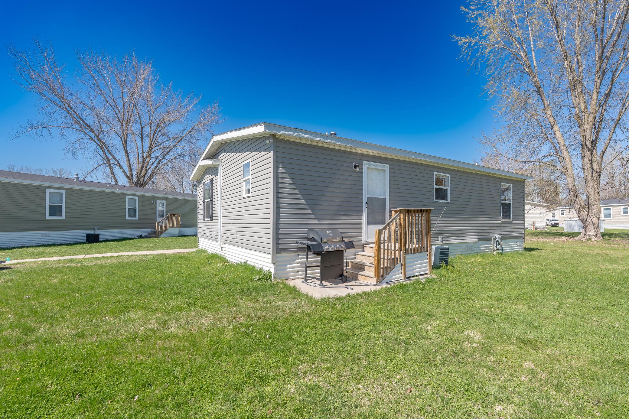 923 Hamlet Circle Lakeville, MN 55044 - Photo 11 of 14