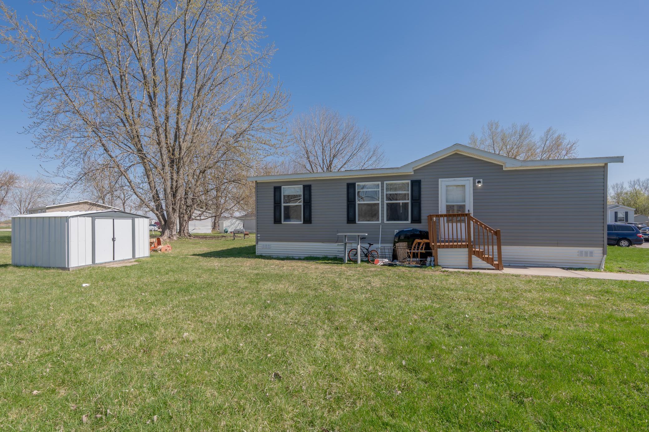 923 Hamlet Circle Lakeville, MN 55044 - Photo 3 of 14