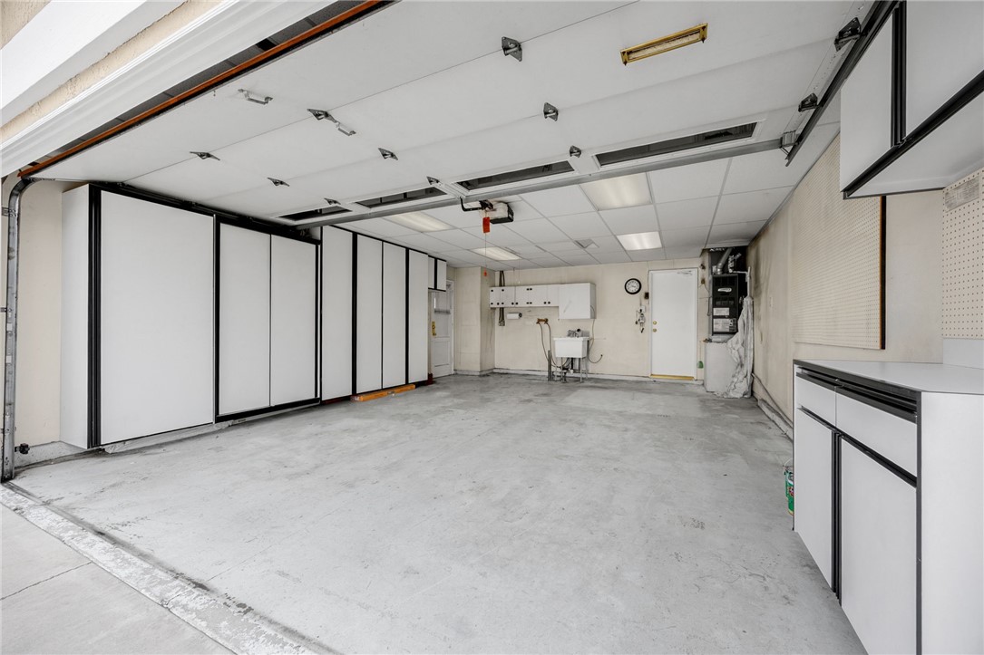 485 Castlegate Lane Brea, CA 92821 - Photo 34 of 41 a view of a garage