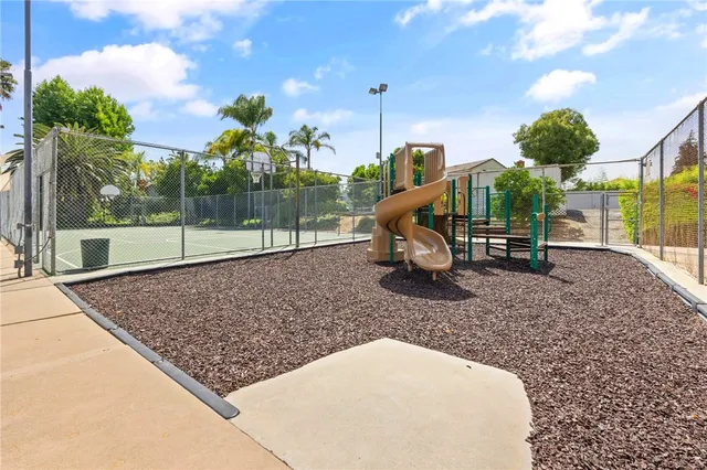 $998,000 | 485 Castlegate Lane, Brea, CA 92821