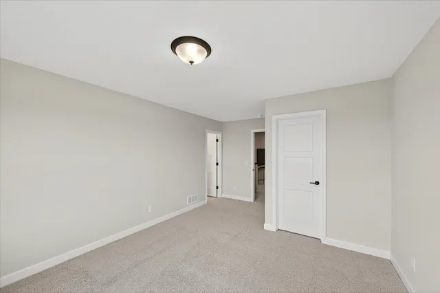 $600,000 | 900 Greywood Boulevard Southwest, Delano, MN 55328