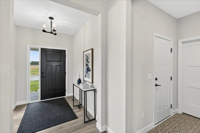 $600,000 | 900 Greywood Boulevard Southwest, Delano, MN 55328