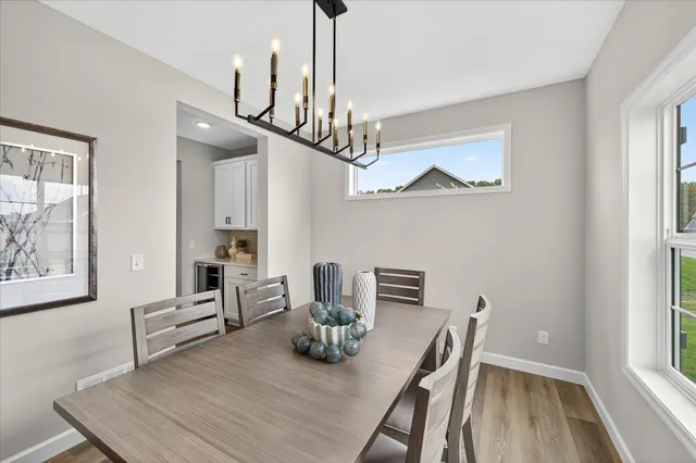 $600,000 | 900 Greywood Boulevard Southwest, Delano, MN 55328