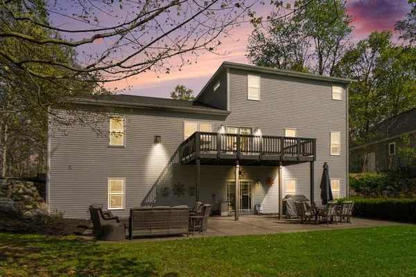 $519,900 | 2516 Vanhorn Court, Allegan, MI 49010
