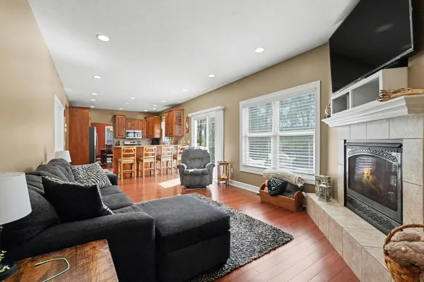 $519,900 | 2516 Vanhorn Court, Allegan, MI 49010